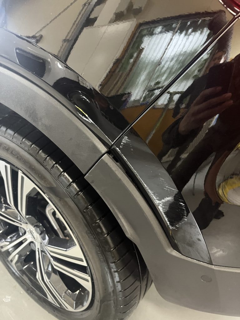 ボルボ XC40 キズへこみ 板金塗装修理